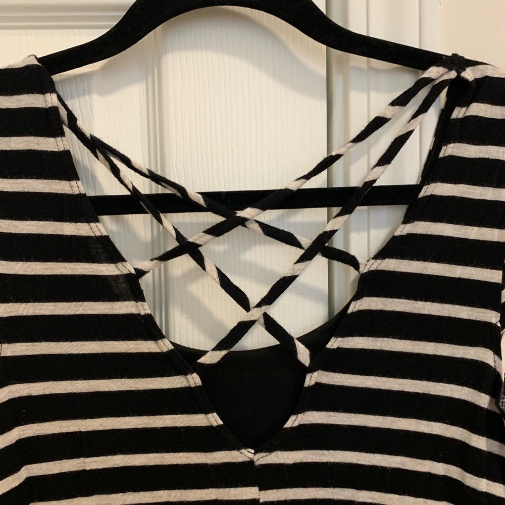 Striped tee - Picture 2 of 5